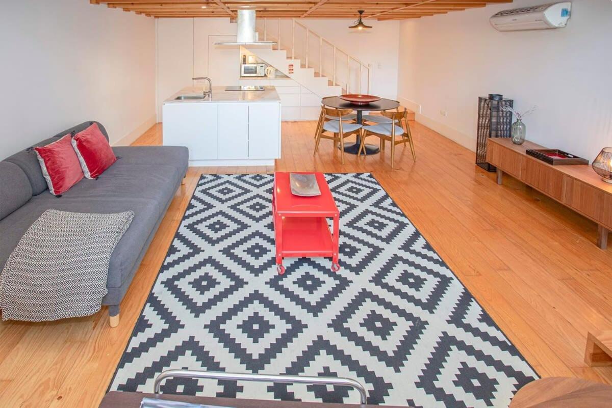 Liiiving In Porto - Garden Light Mezzanine Apartment ภายนอก รูปภาพ