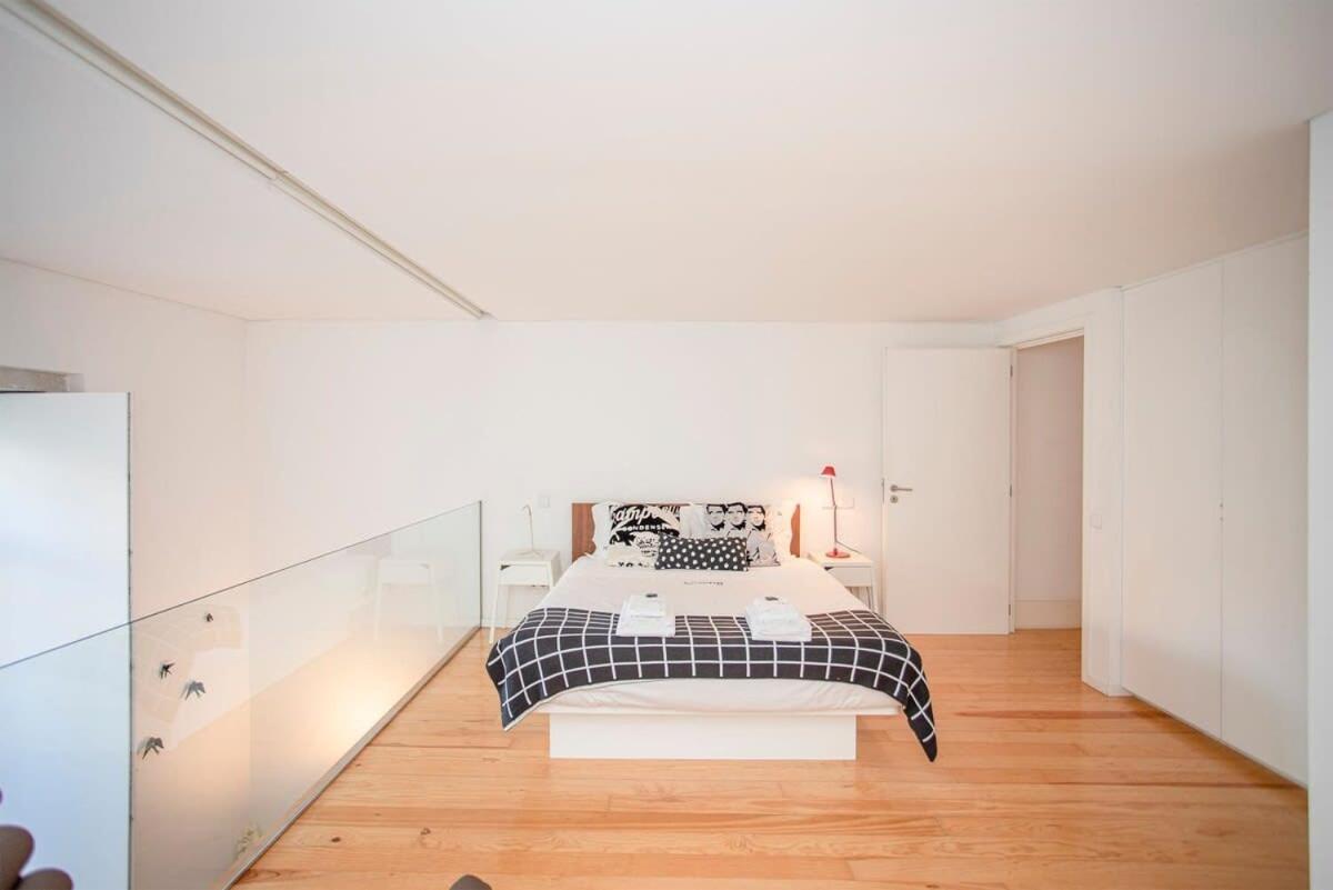 Liiiving In Porto - Garden Light Mezzanine Apartment ภายนอก รูปภาพ