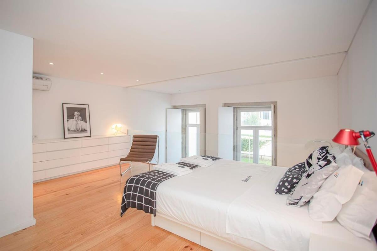 Liiiving In Porto - Garden Light Mezzanine Apartment ภายนอก รูปภาพ