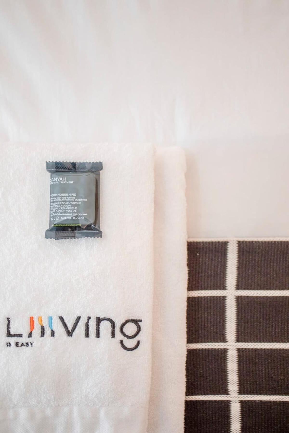 Liiiving In Porto - Garden Light Mezzanine Apartment ภายนอก รูปภาพ